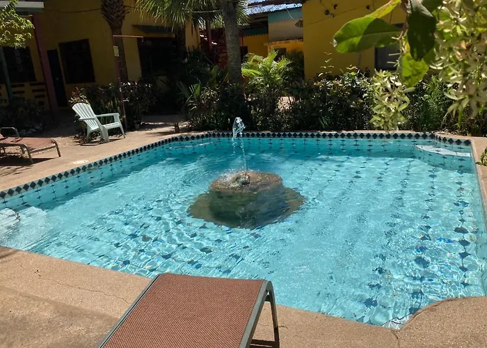 El Mono Loco Hotel 2* Tamarindo