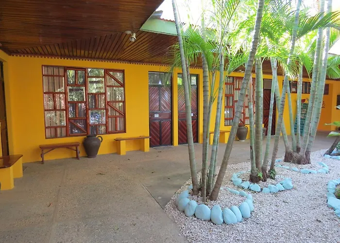 Inn El Mono Loco Hotel 2*