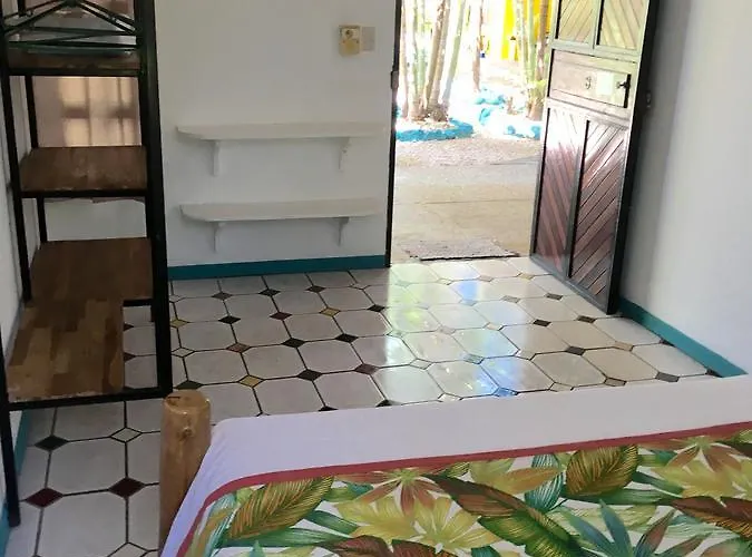 El Mono Loco Hotel Inn Tamarindo