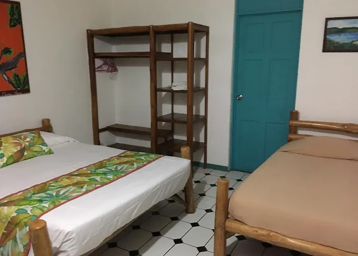 El Mono Loco Hotel Inn 2*