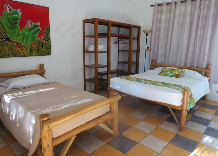 Inn El Mono Loco Hotel Tamarindo